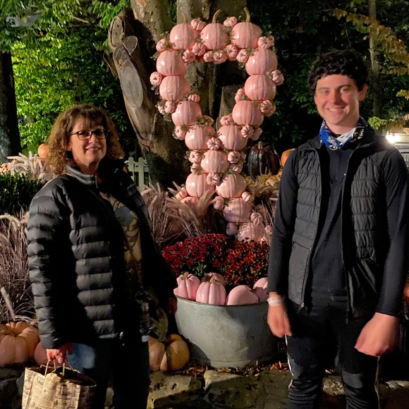 Meet your Posher, Sheri - Picture 2 of 2